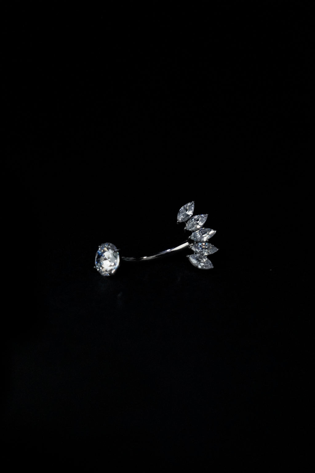 Piercing Ombligo Hilera de Cristales