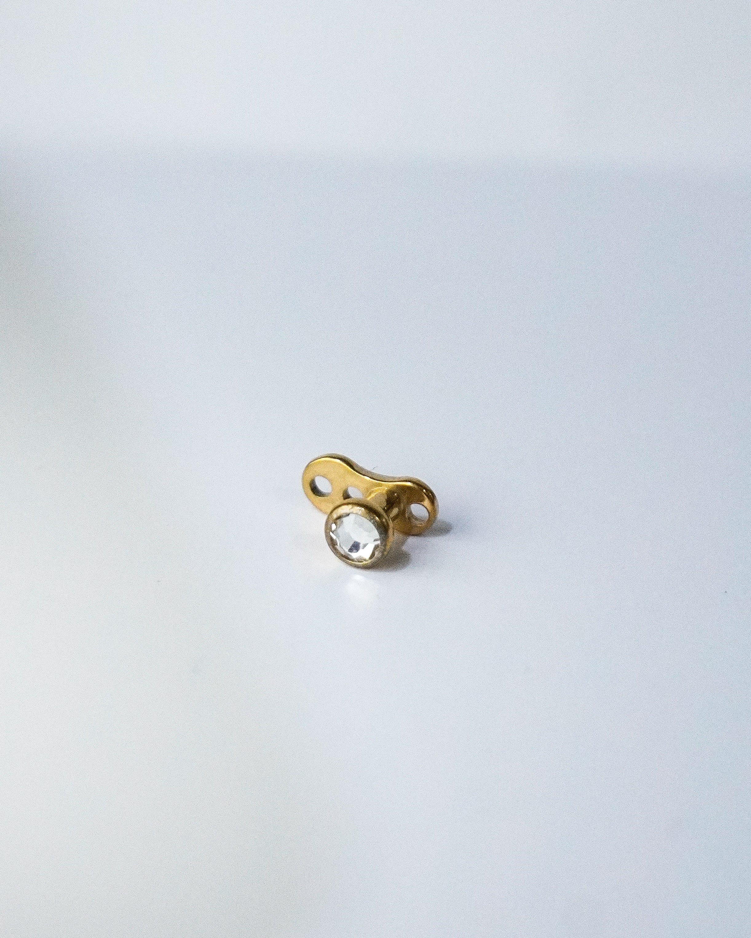 Microdermal Brillante